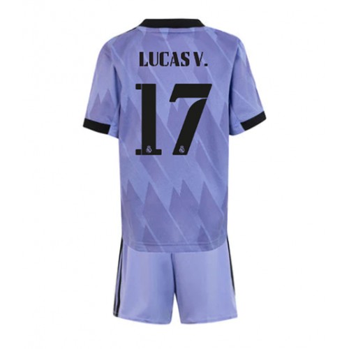 Real Madrid Lucas Vazquez #17 Bortedraktsett Barn 2022-23 Kortermet (+ Korte bukser) Real Madrid Lucas Vazquez #17 Bortedraktsett Barn 2022-23 Kortermet (+ Korte bukser)